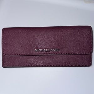 Michael Kors purple thin wallet